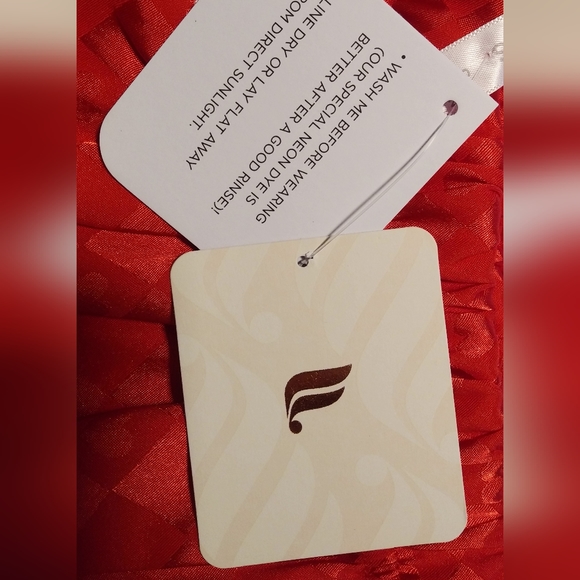 Fablethics red pajama pants - Picture 4 of 5